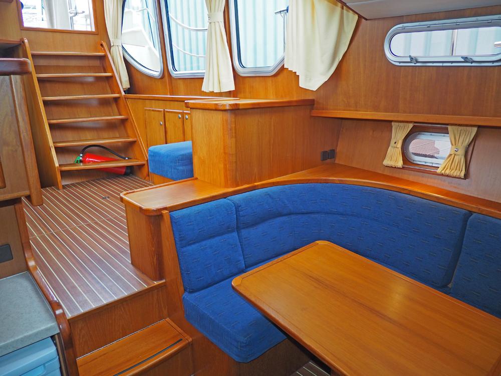 Fore ship, Accommodation